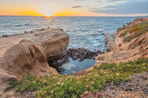 SUNSET CLIFFS