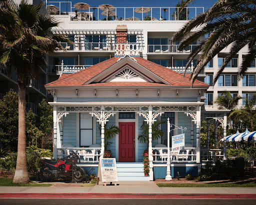 "Top Gun" House